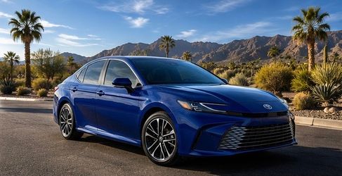 2025 Toyota Camry XLE Hybrid Sedan