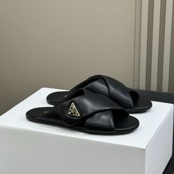 Pr,ada      slipper 