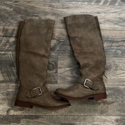 Women Aldo boots