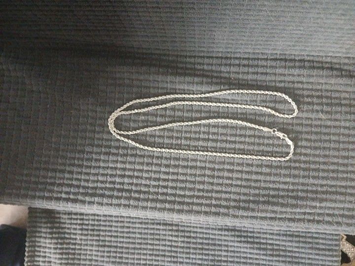 925 Sterling Silver Chain New $25
