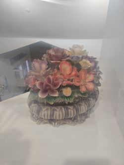 PORCELANA CAPODIMONTE