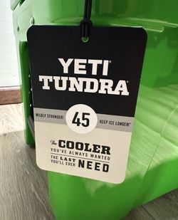 YETI Tundra 45 Quart Cooler - Canopy Green