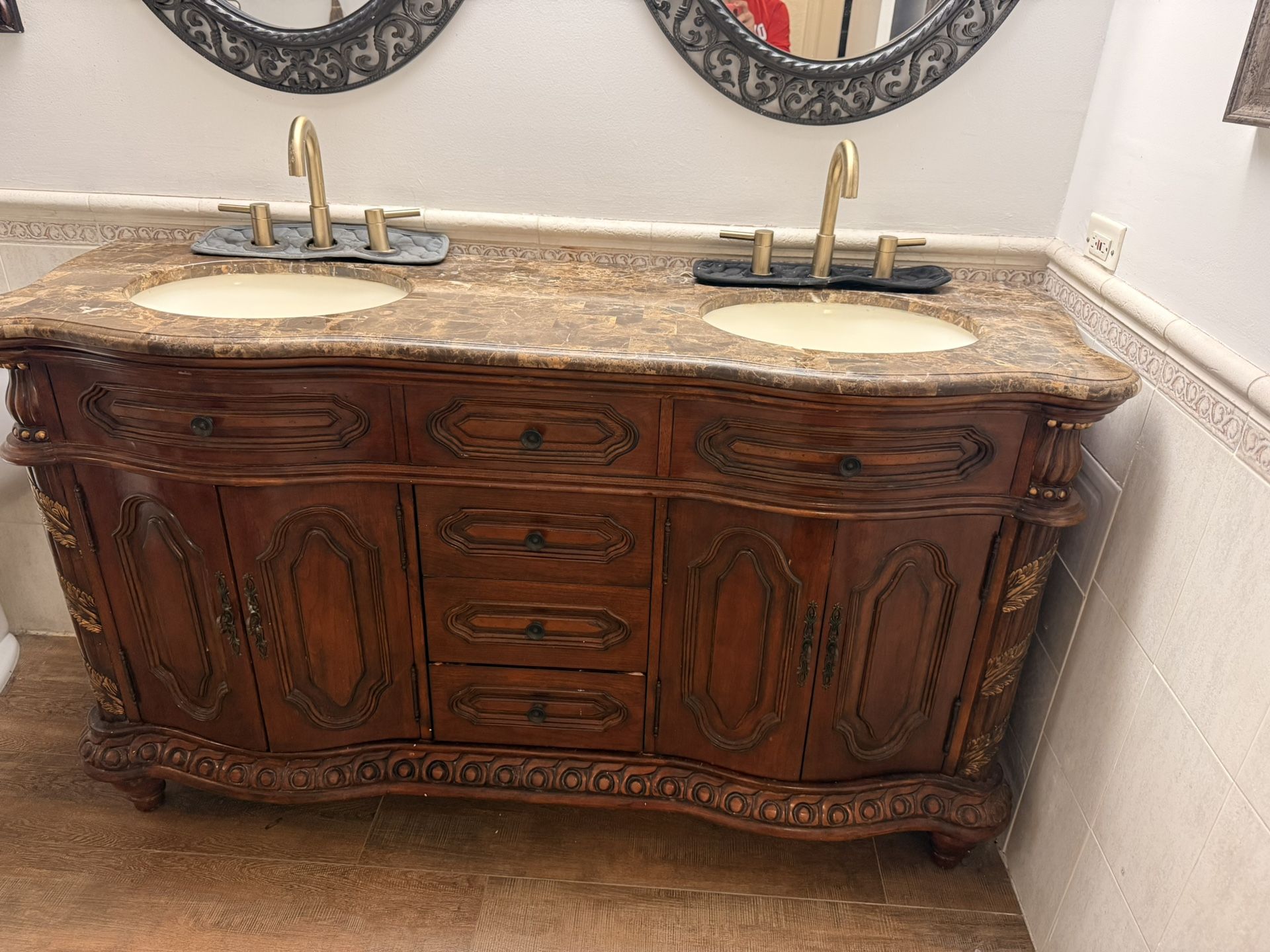 Free Bathroom Vanity