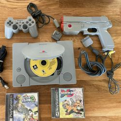 PlayStation 1, Controller, Nanmco Gun, And 3 Games
