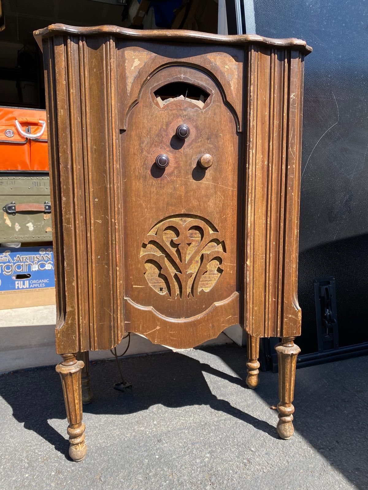 Antique Furniture Radio 1920s