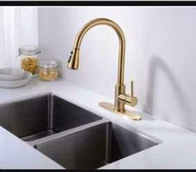 KITCHEN FAUCET