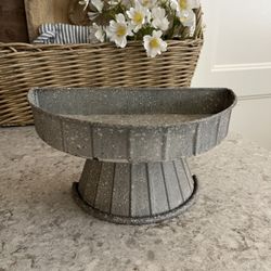 Galvanized Metal Wall Shelf/riser $8