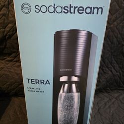 Brand New Sodastream Terra With Co2 And Carbonating Bottle 