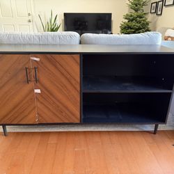 TV Cabinet/Console
