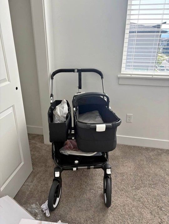 Bugaboo-Donkey-5-Double-Stroller.