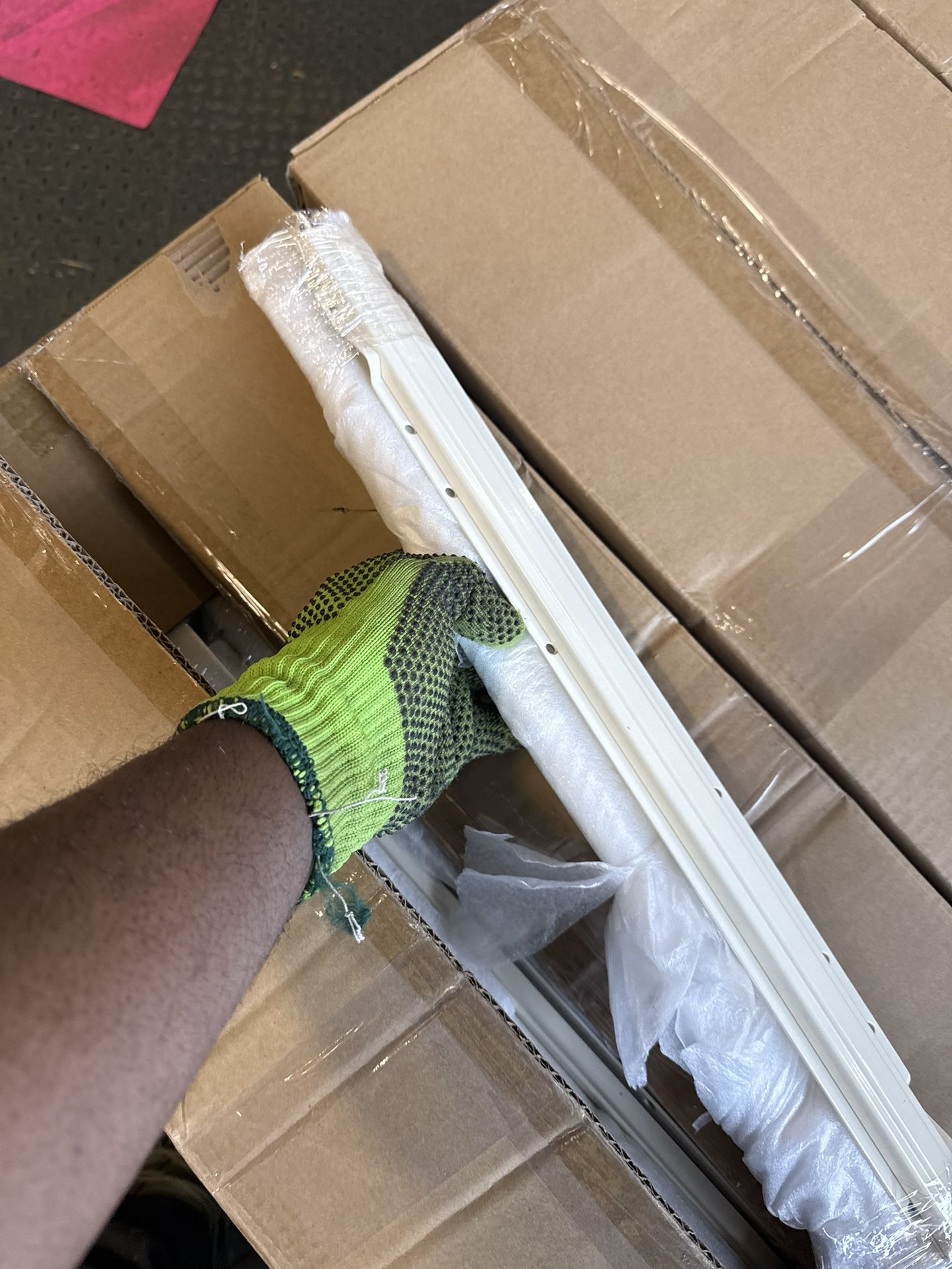 Undermount Slide Desk Rails
