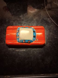 Vintage 1950 or 1960 tin car