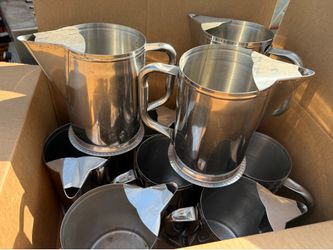 Restaurant Pitchers