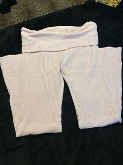 Pink flared leggings