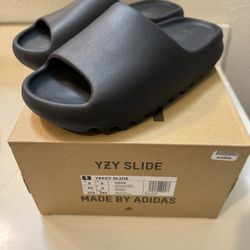adidas Yeezy Slide
