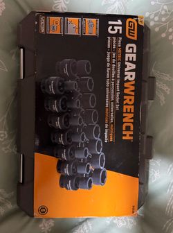 GEARWRENCH 1/2 in. Drive 6-Point Metric Standard Universal Impact Socket Set (15-Piece)
