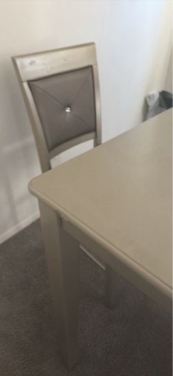Dining room set