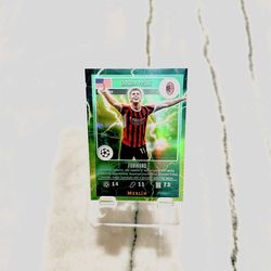 Christian Pulisic soccer trading sports card