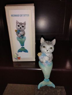 Mermaid Cat Sitter Statue by Cracker Barrel* New in box! - $15 (43612)
‹image 1 of 3›
Mermaid Cat Sitter Statue by Cracker Barrel* New!