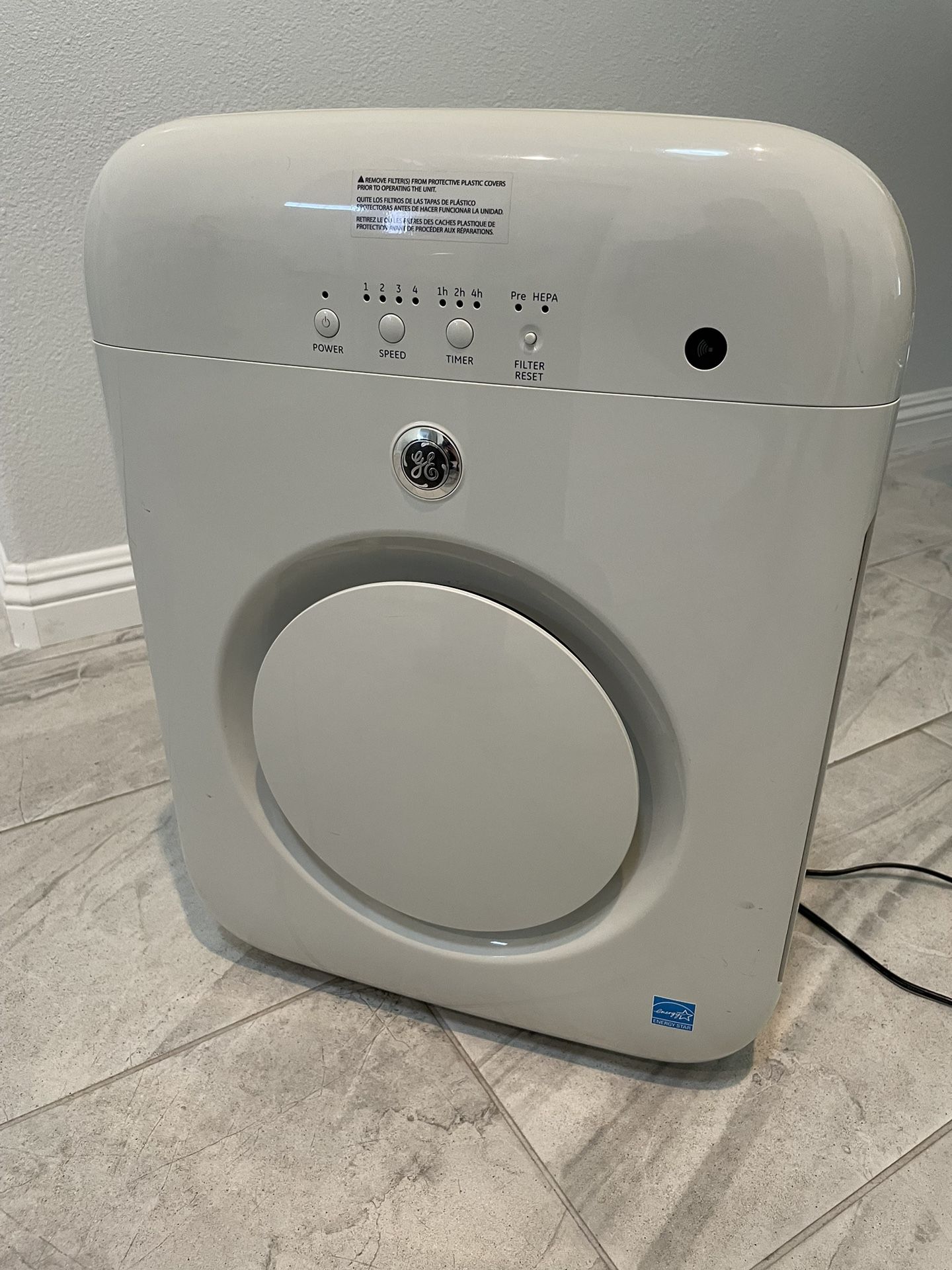 GE® 115V Air Purifier/Fan