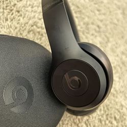 BEATS BY DRE