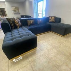 ‼️Brand New Doble Chaise Black Velvet Sectional ‼️