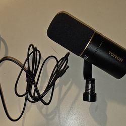 Tonor Dynamic Podcast Microphone