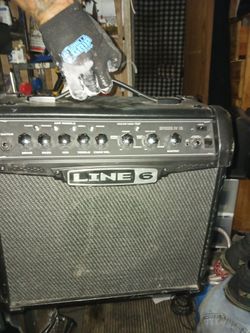 Line 6 Guitar Amp
