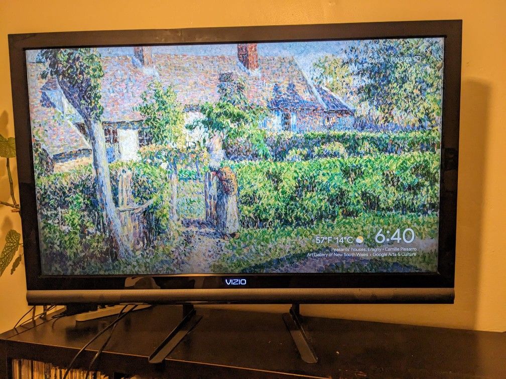 Vizio 47" E470va TV And Vizio Sound Bar