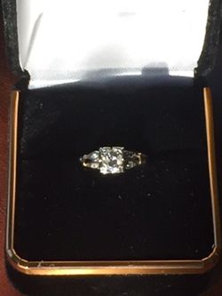 Art Deco antique engagement ring