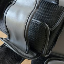 16 Oz Everlast Powerlock 2