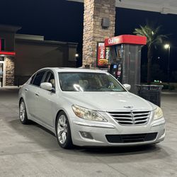2011 Hyundai Genesis 4.6 Sedan 
