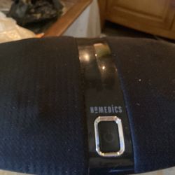 Electric foot massager