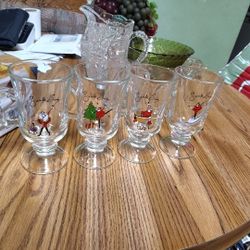 AI Overview
+3
This is a Pottery Barn "Santa Baby" Irish coffee mug. It is part of a discontinued collection from the late 1990s.