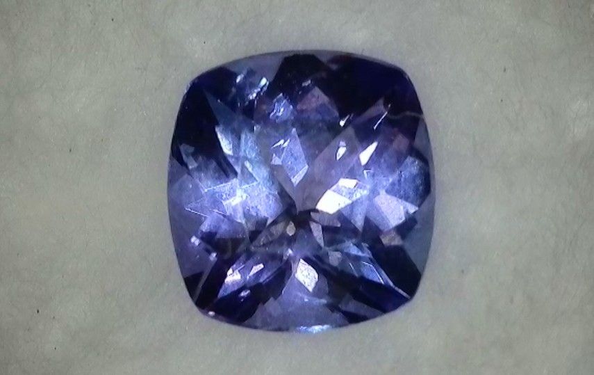 top quality tanzanite