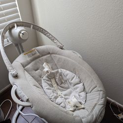 Graco swing 3 Months Old