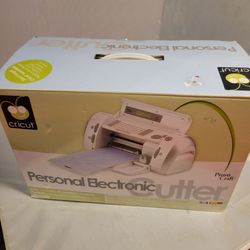 Cricut Personal Electronic Cutter CRV001 w/ Box & Manual