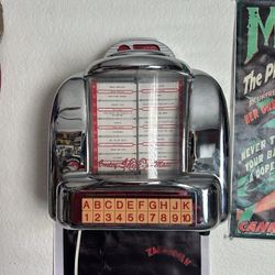 Crosley Select-O-Matic Collector's Edition Wall-Mounted Jukebox Radio
