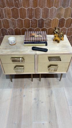 West Elm Mid-Century 4-Drawer Dresser with Stone Handles