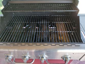 Gas grill