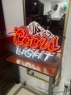 Coors Light Genuine Neon Beer Sign – Works Great