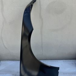 2010 2011 2012 2013 2014 2015 2016 2017 2018 Rolls Royce Ghost Right Passenger Side Fender OEM