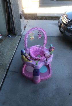 Children’s play seat