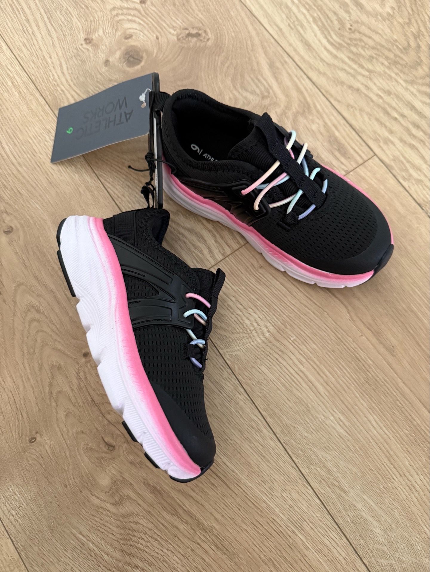 Brand new toddler shoes size 9