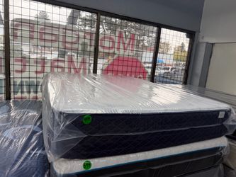 QUEEN MATTRESS & BOX SPRING BED SET