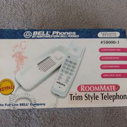 VTG Northwestern Bell Roomate Trim Style Phone WHITE ILLUMINATED Keypad 1995