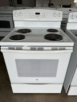GE Electric Stove 30” (1 month warranty)