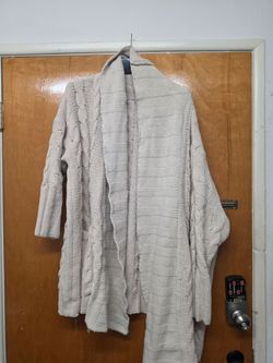 Women's Knitted Cardigan Size 6XL