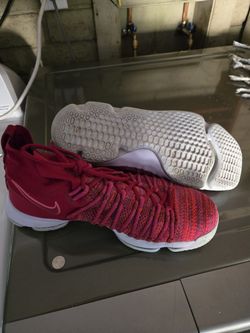 Kevin Duran Size 10 almost New $30
