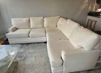 Bassit 2 piece sectional